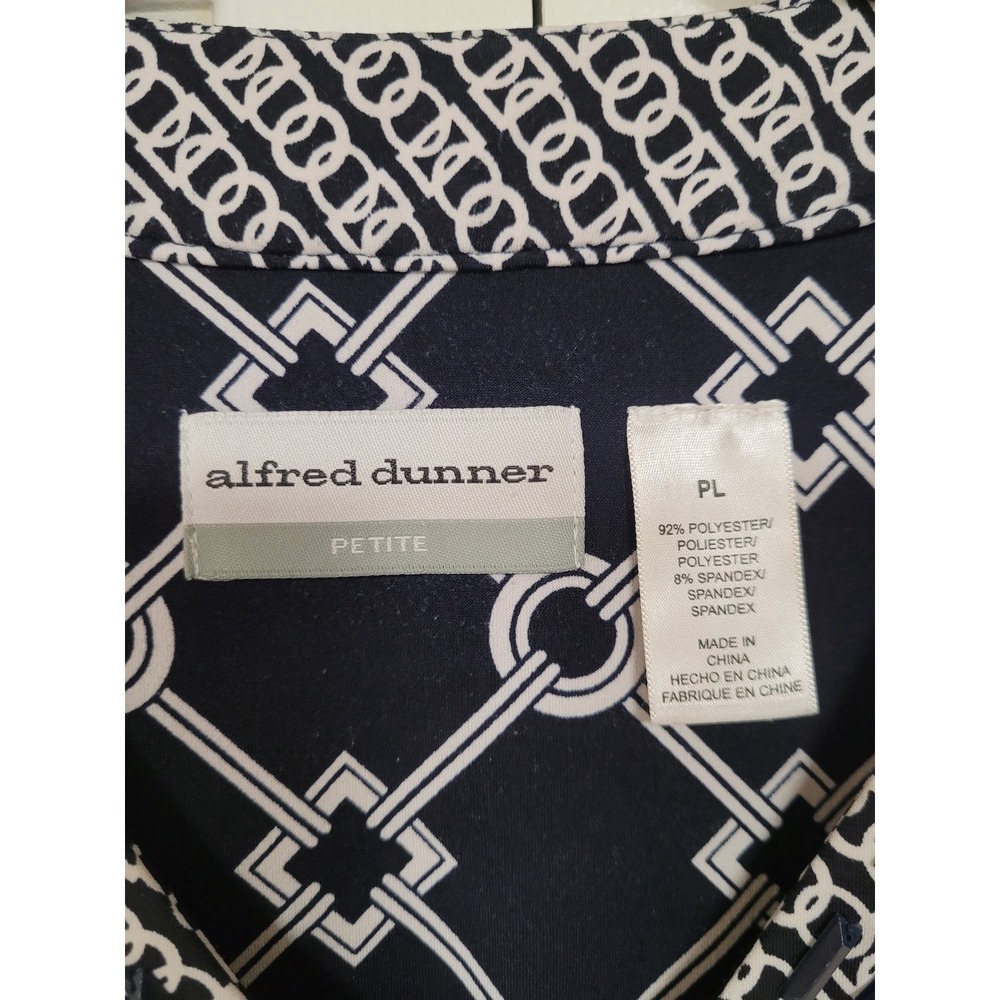 Alfred Dunner Sz L Petite Blouse Beaded Embellished V Neck Chic Career Wear - Picture 2 of 3